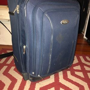 Skybags Wheely Suitcase Excellent Condition